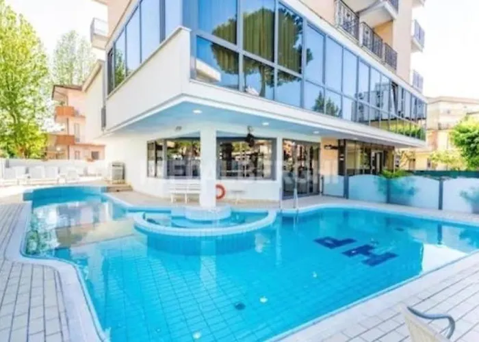 酒店 Depandance President